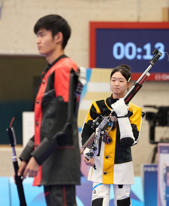 中国组合黄雨婷/盛李豪摘得巴黎奥运会首金 第 18 张
